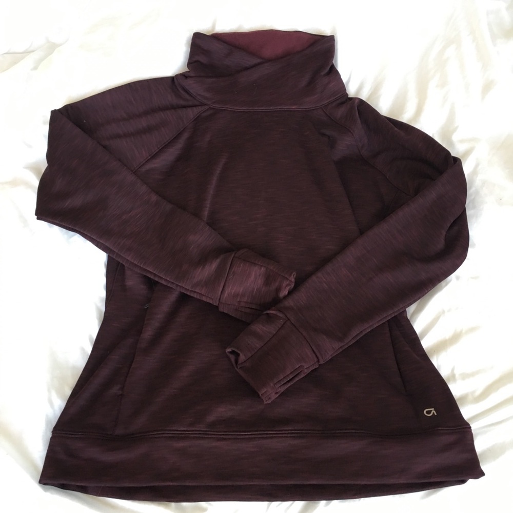 NWT Burgundy GAP fit athletic workout sweatshirt